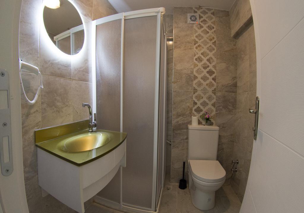 Nisan'S Hotel Κωνσταντινούπολη Δωμάτιο φωτογραφία